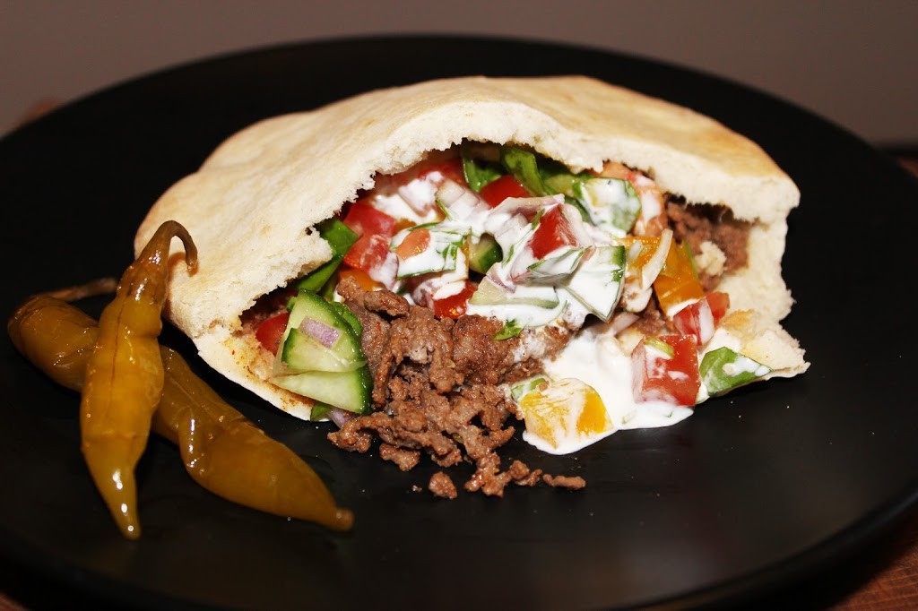 Älgkebab i pitabröd