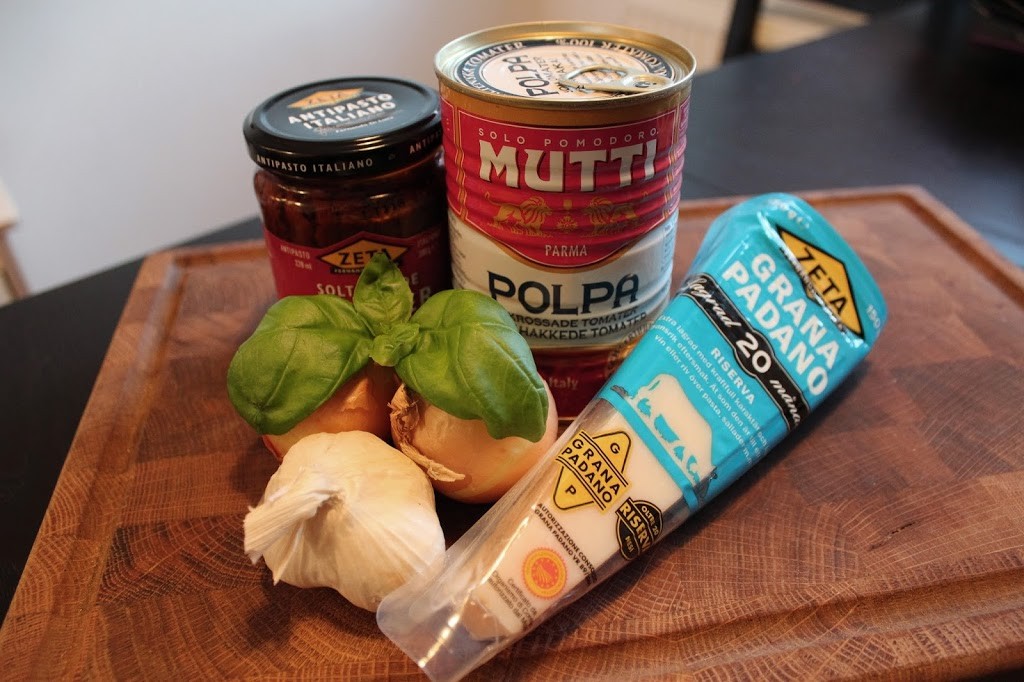 Grillade älgköttbullar med italiensk twist
